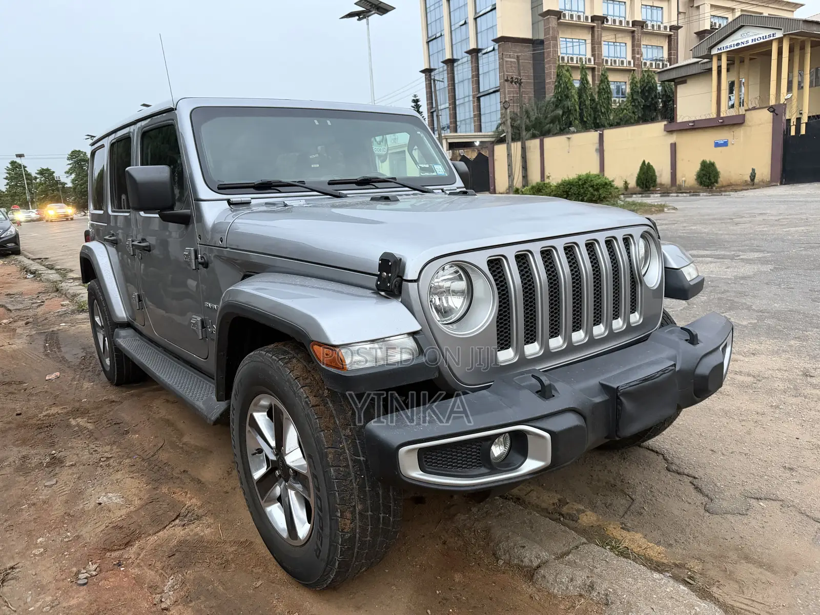 Jeep Wrangler 2022 Silver