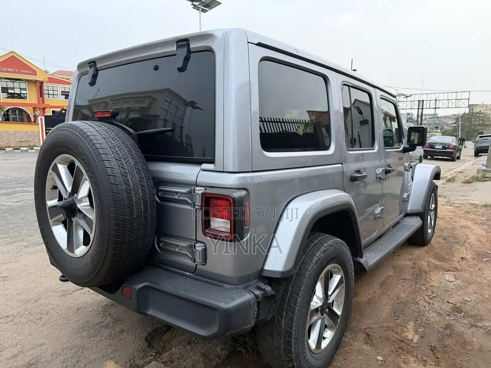 Jeep Wrangler 2022 Silver