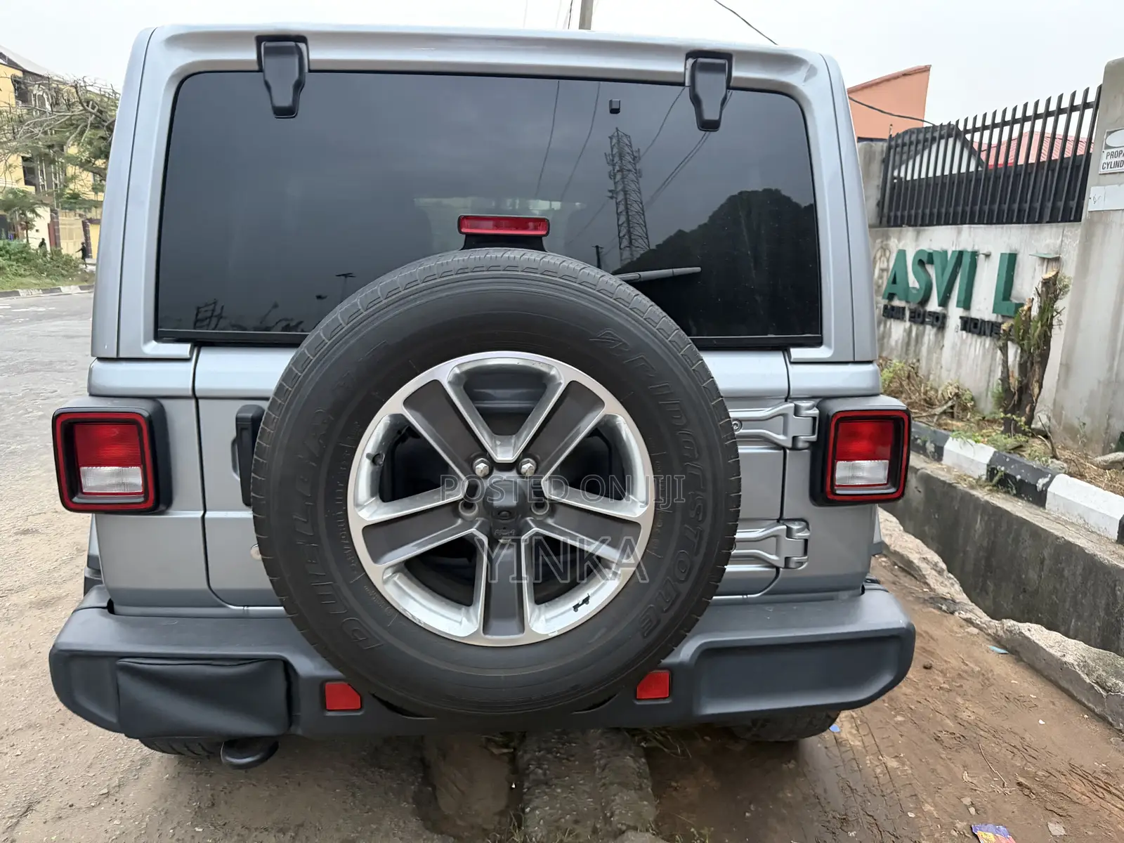 Jeep Wrangler 2022 Silver