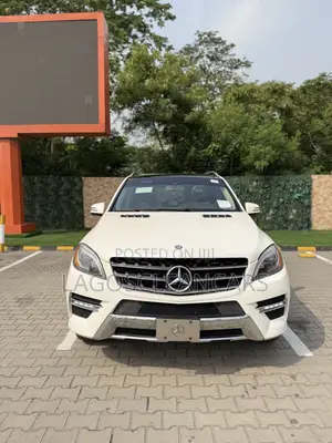 Mercedes-Benz M Class ML400 4MATIC 4dr SUV AWD (3.0L 6cyl Turbo 7A)