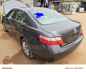 Toyota Camry 2009 Gray