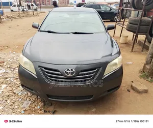 Toyota Camry 2009 Gray