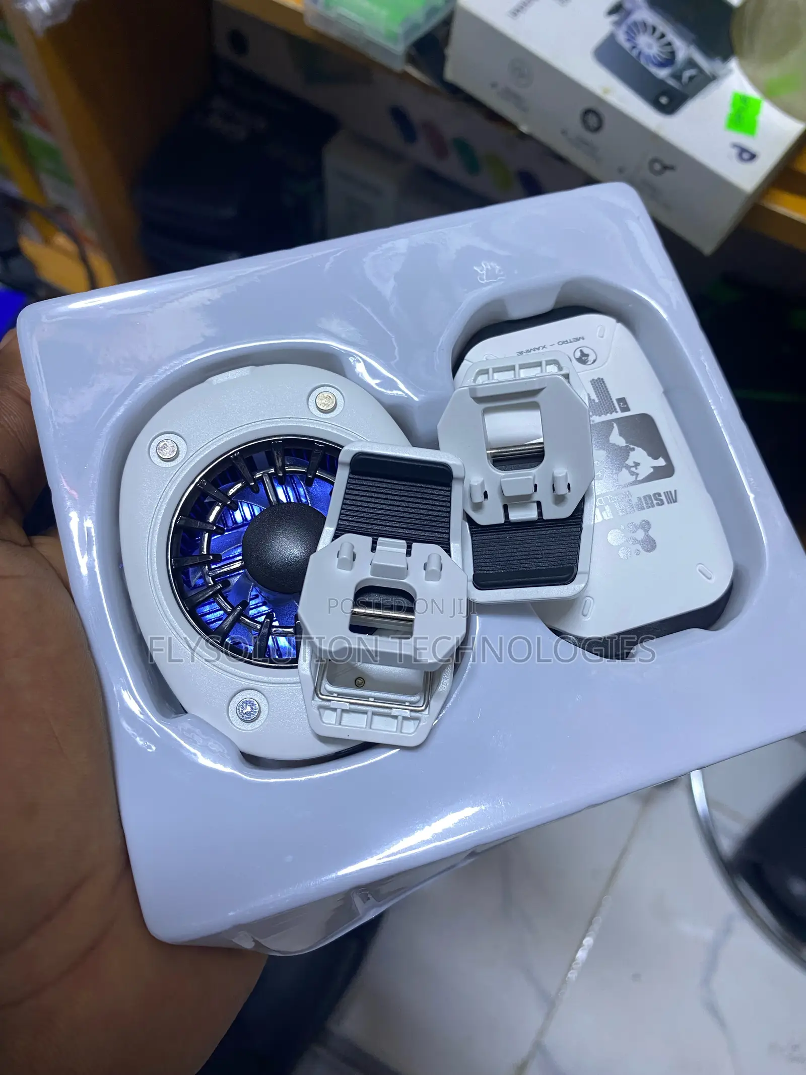 Wireless Magnetic Ice Rechargeable Phone Cooler - Fs25