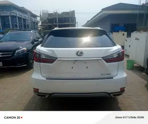 Lexus LX 2020 White