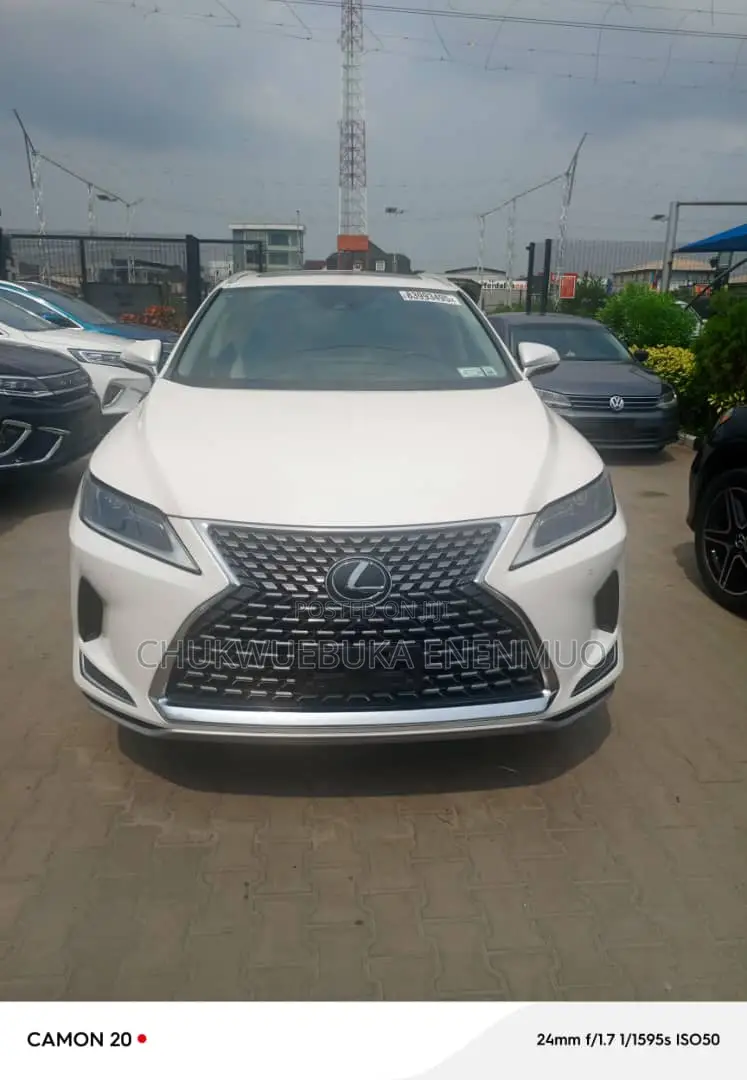 Lexus LX 2020 White