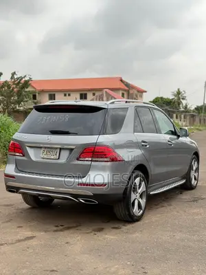Mercedes-Benz GLE-Class GLE 350 2017 Gray