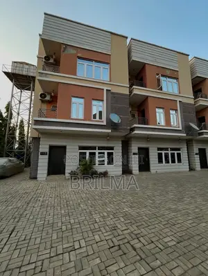 4bdrm Duplex in Jahi for sale