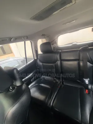 Lexus LX 570 AWD 2013 Gray