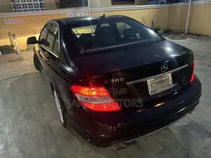 Mercedes-Benz C300 2009 Black