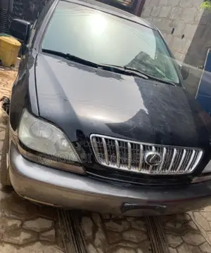 Lexus RX 2000 Black