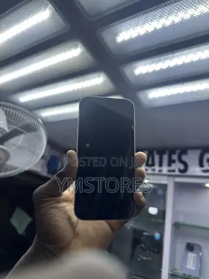 Apple iPhone 16 128 GB White