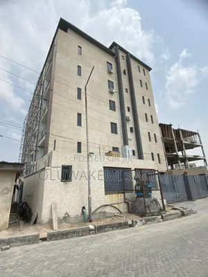 Furnished 2bdrm Apartment in Lekki Phase1 for rent