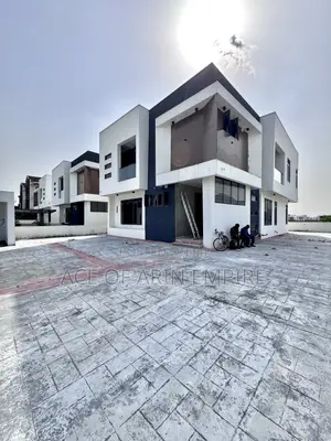 5bdrm Duplex in Royal Garden Estate, Ajah for sale