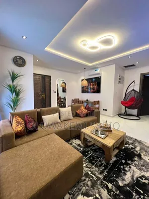Furnished 2bdrm Apartment in Lekki Phase1 for rent