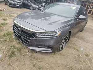 Honda Accord Sport (2.0L 4cyl Turbo 10A) 2019 Gray