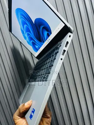 Laptop Dell Latitude 5320 32GB Intel Core i7 SSD 512GB