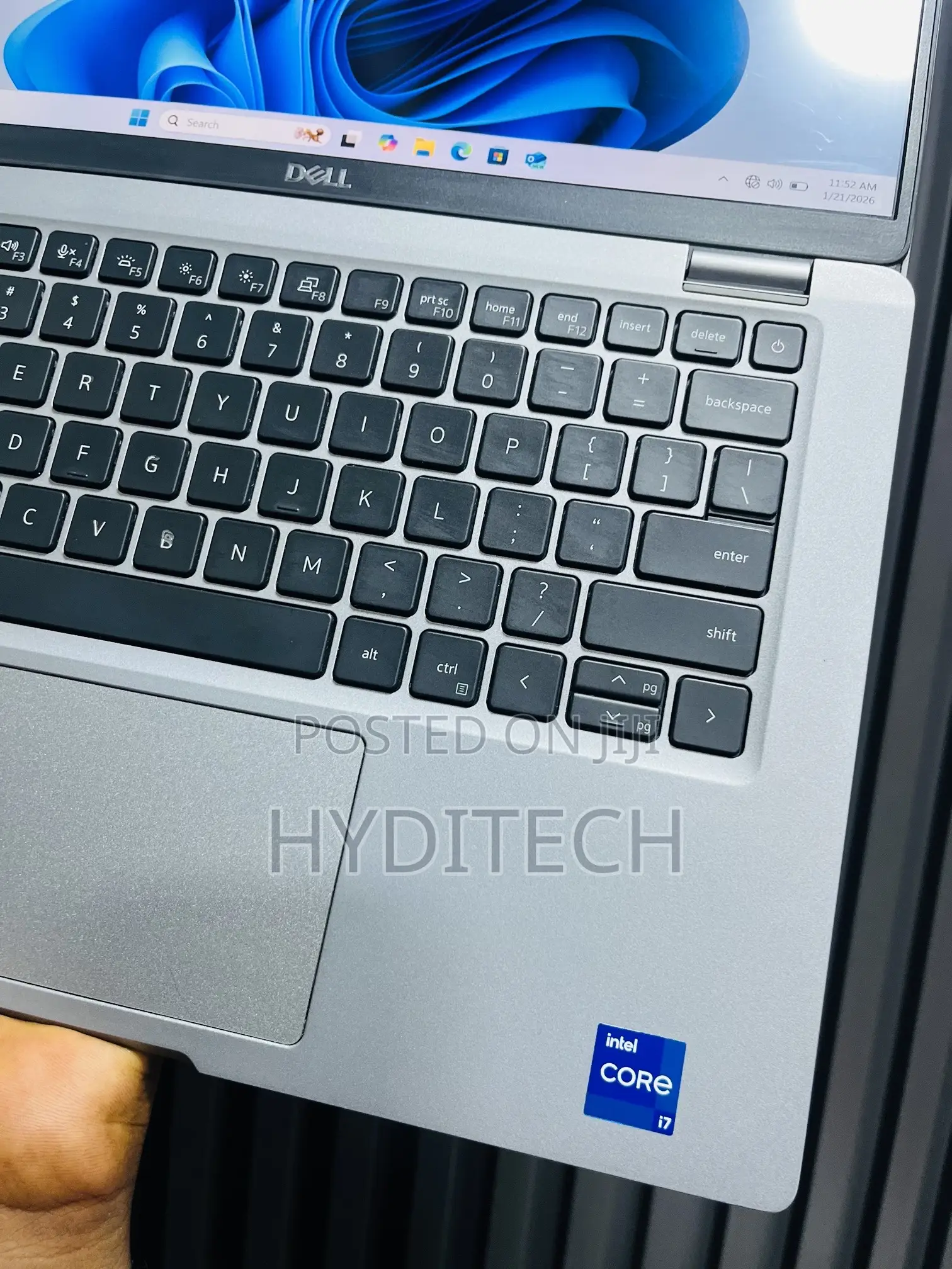 Laptop Dell Latitude 5320 32GB Intel Core i7 SSD 512GB