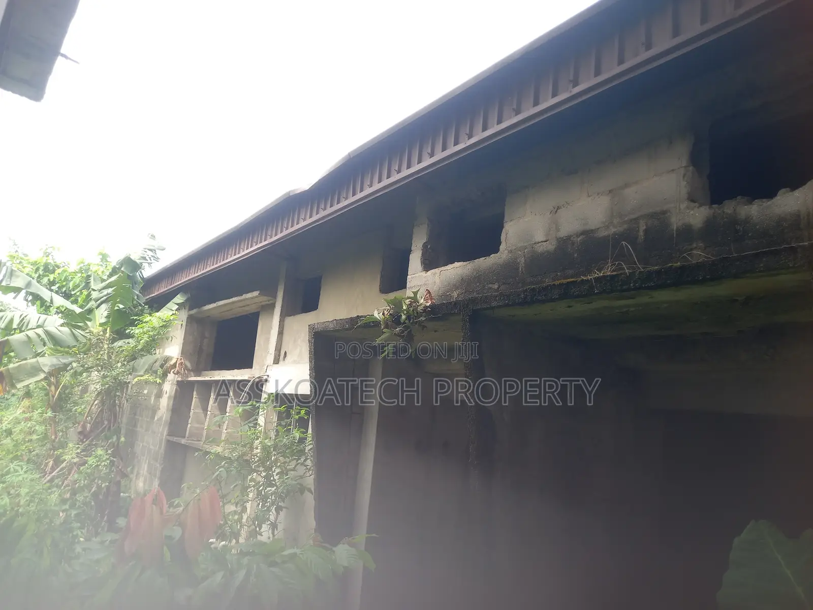 2 Blocks Warehouse