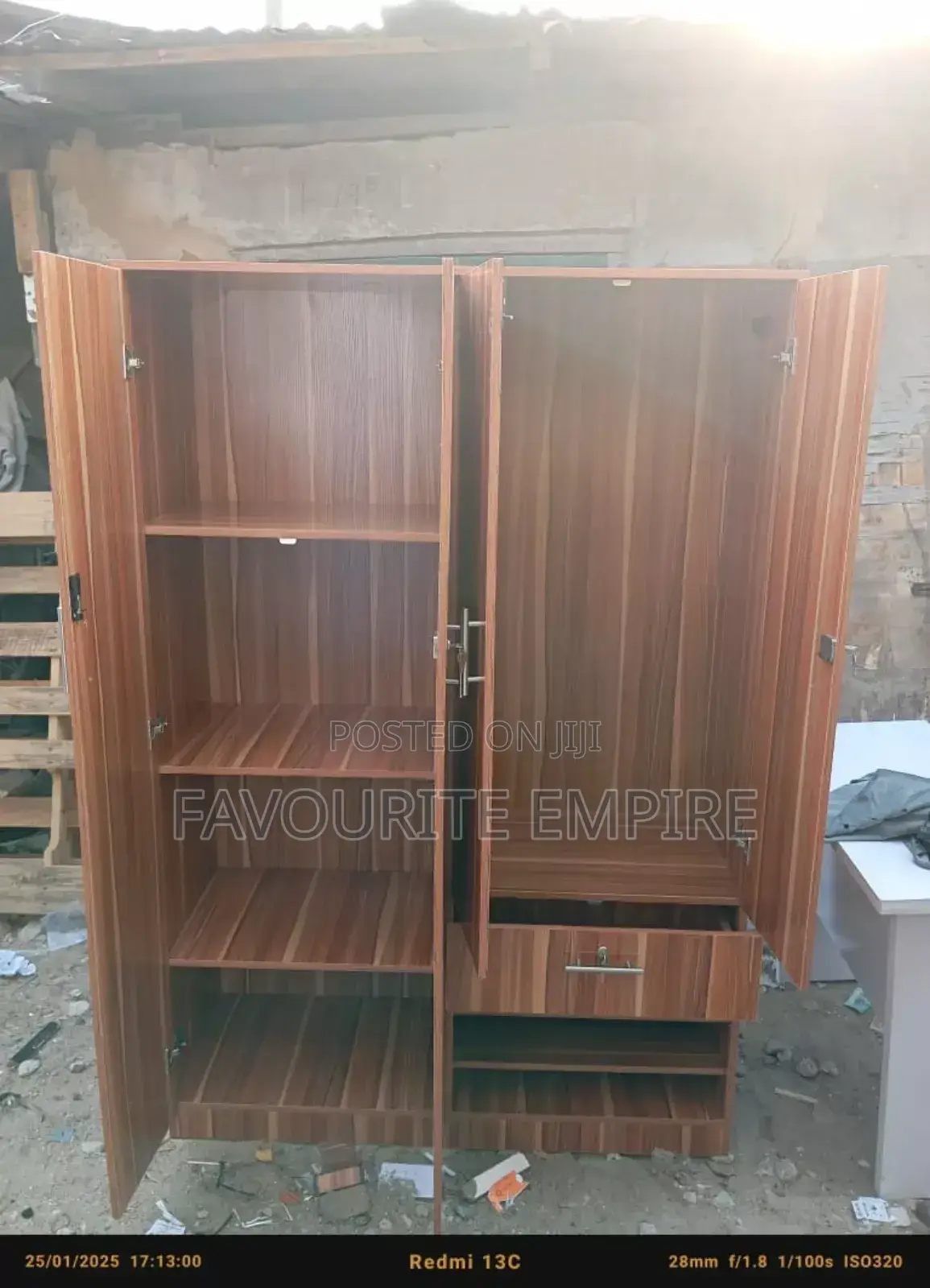 4*6 Wardrobe