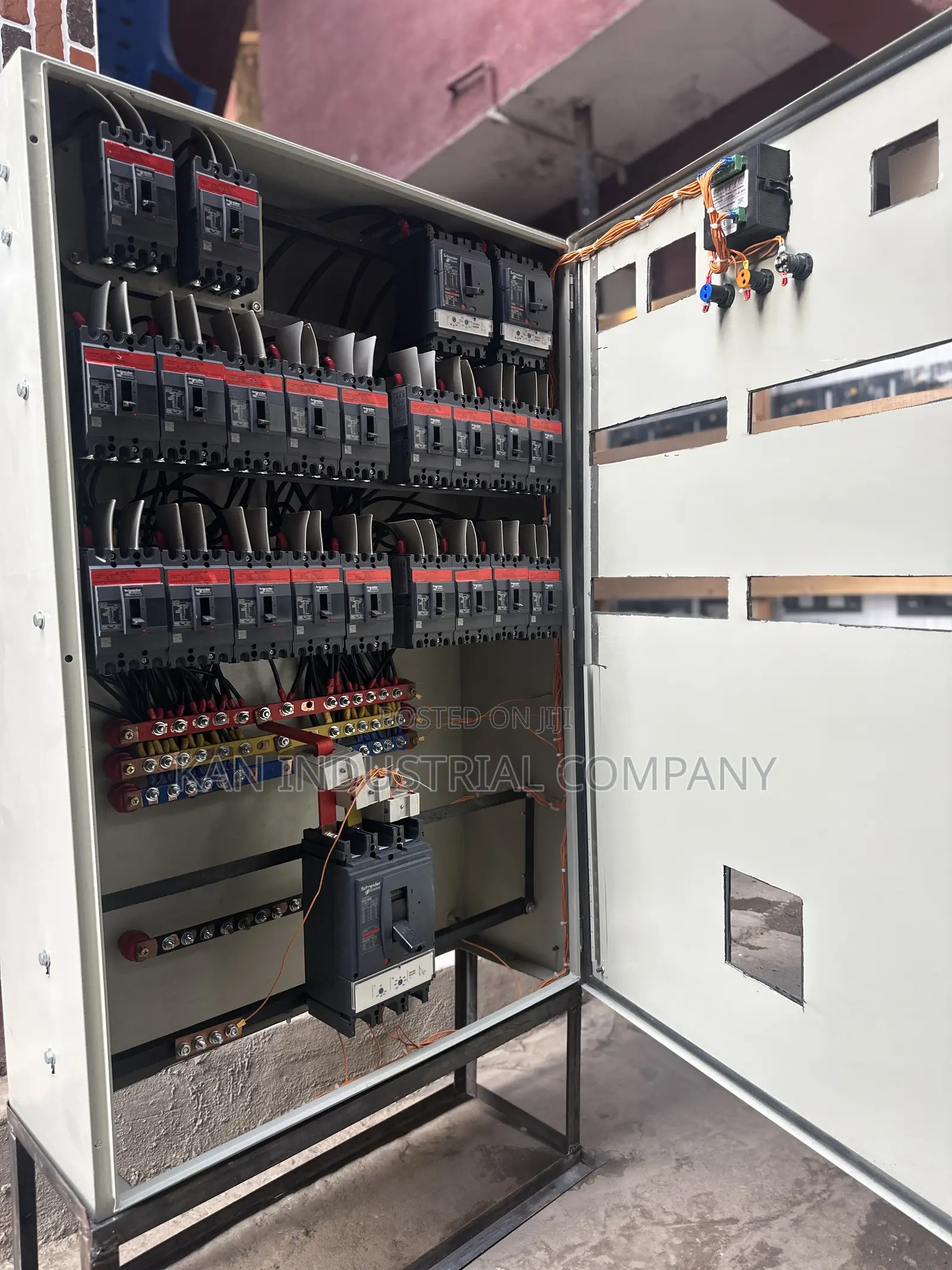 22 Output Breakers And 630amps Main