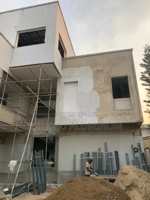 Aluminum Fabricating in Site