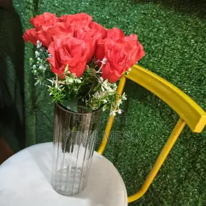 Transparent Flower Vase Available Plastic Not Ceramic