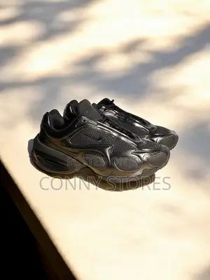 *Cop the Nike Airmax Muse Triple Black*