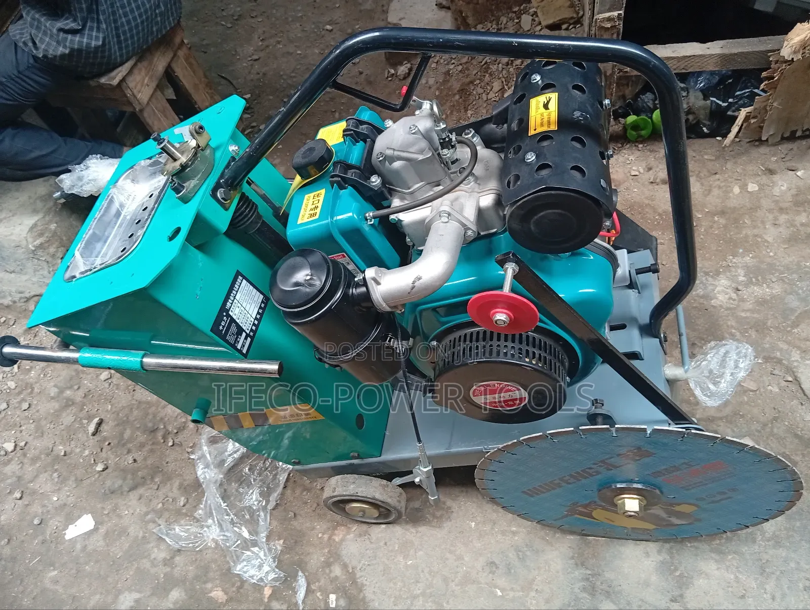 Gasoline Concrete Road Cutter Machine.