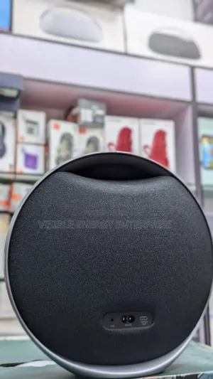 Harman Kardon Onyx Studio 9