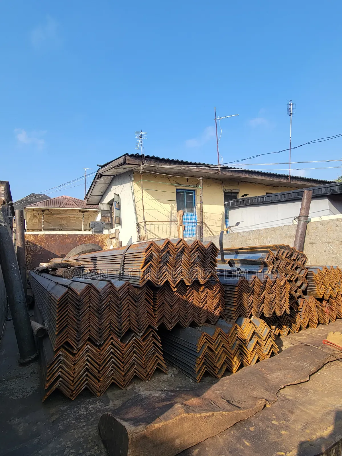 100x100x6mm Angle Iron