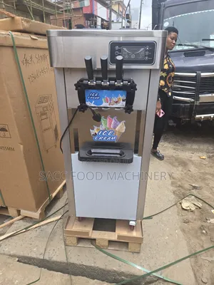 Soft-Serve Ice Cream Machine (Standing)