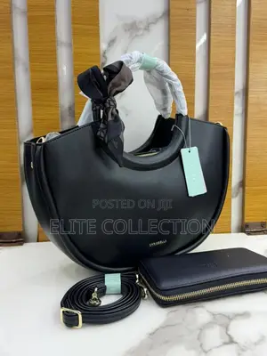 Charlse Keith/Chrisbella Bags Size:X-Medium
