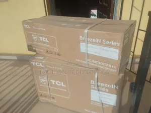 White Color TCL 1hp Inverter Split Ac