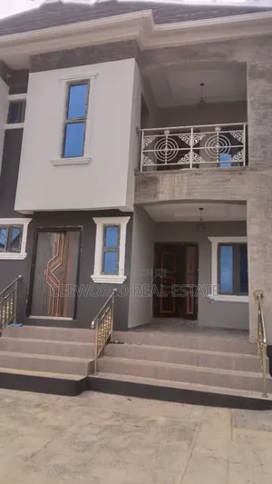 2bdrm Apartment in Oluyole Estate, Akala Express for rent