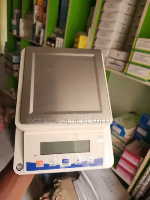 Precision Electronic Balance