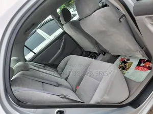 Toyota Corolla LE 2007 Silver