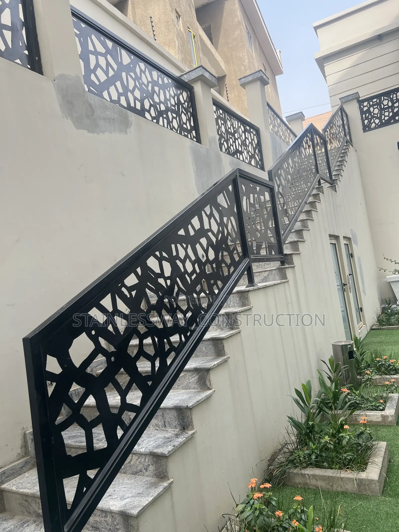 2/2 Lasercut Staircase Handrails