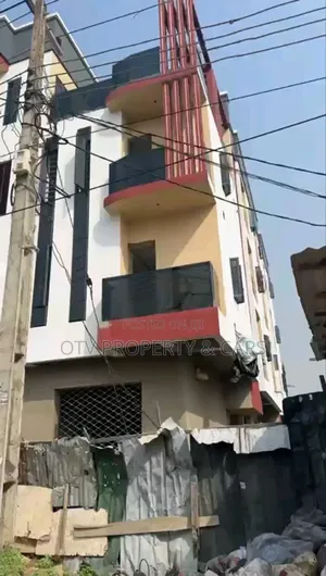 Furnished 2bdrm Apartment in Yaba for rent