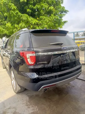 Ford Explorer Platinum 4dr 4x4 (3.5L 6cyl 6A) 2017 Black