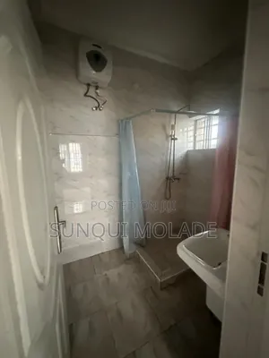 3bdrm Apartment in Millennium Estate, Millenuim/UPS for rent