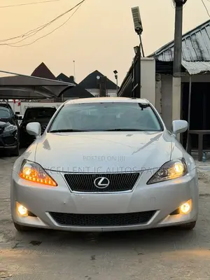 Lexus IS 250 AWD 2006 Silver