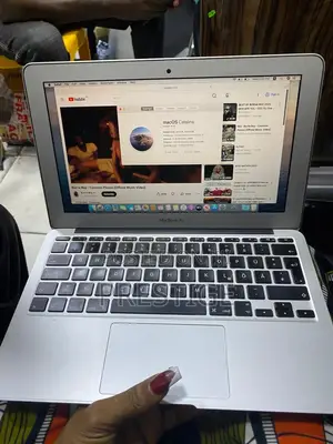 Laptop Apple MacBook Air 2013 4GB Intel Core i5 SSD 128GB