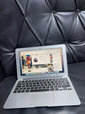 Laptop Apple MacBook Air 2013 4GB Intel Core i5 SSD 128GB