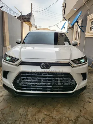 Toyota Grand Highlander XLE AWD 2024 White