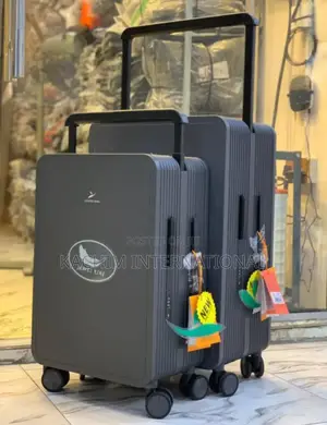 Traveling Bag