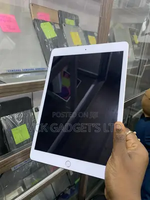 Apple iPad 10.2 (2020) 128 GB Silver