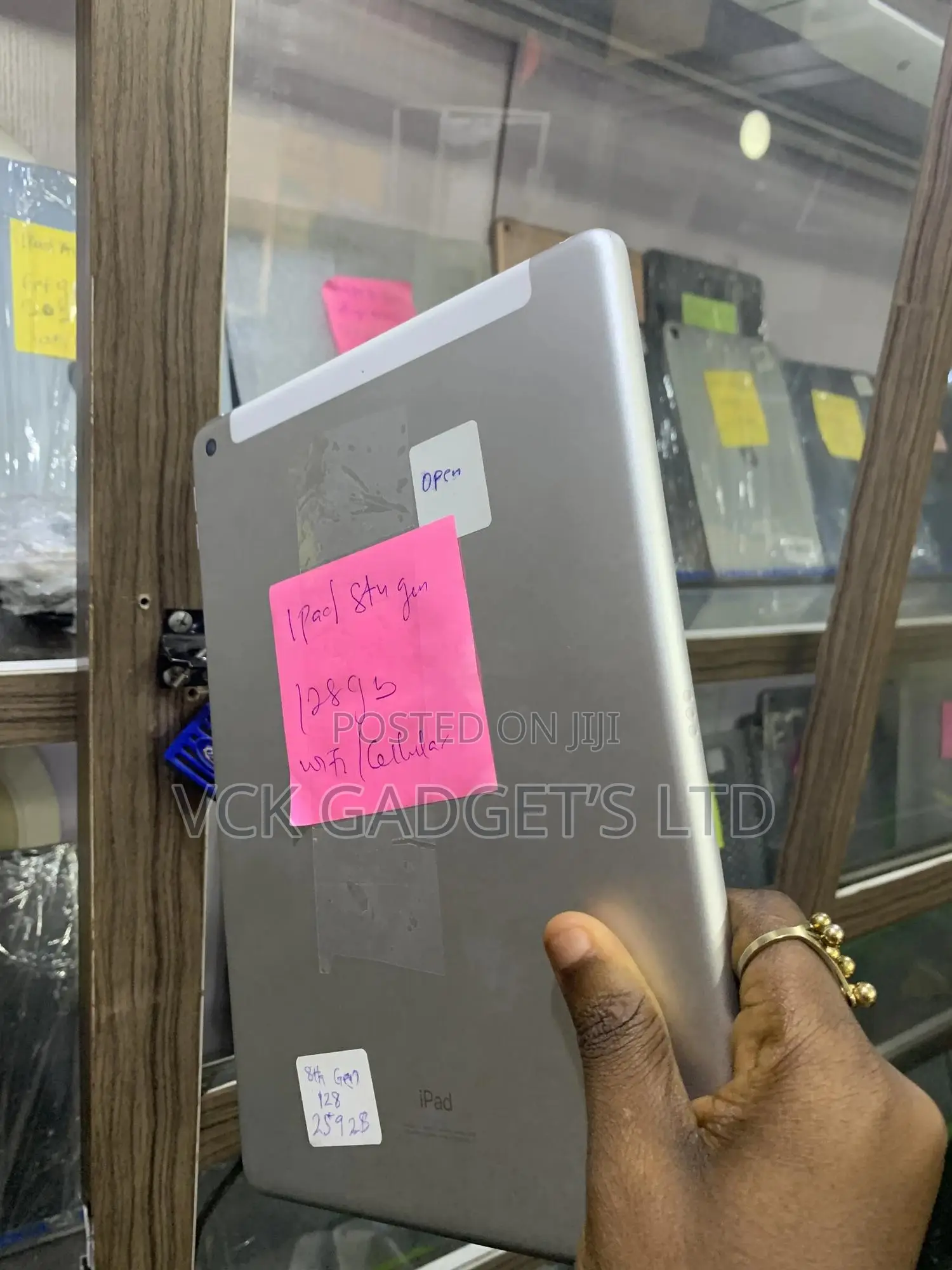 Apple iPad 10.2 (2020) 128 GB Silver