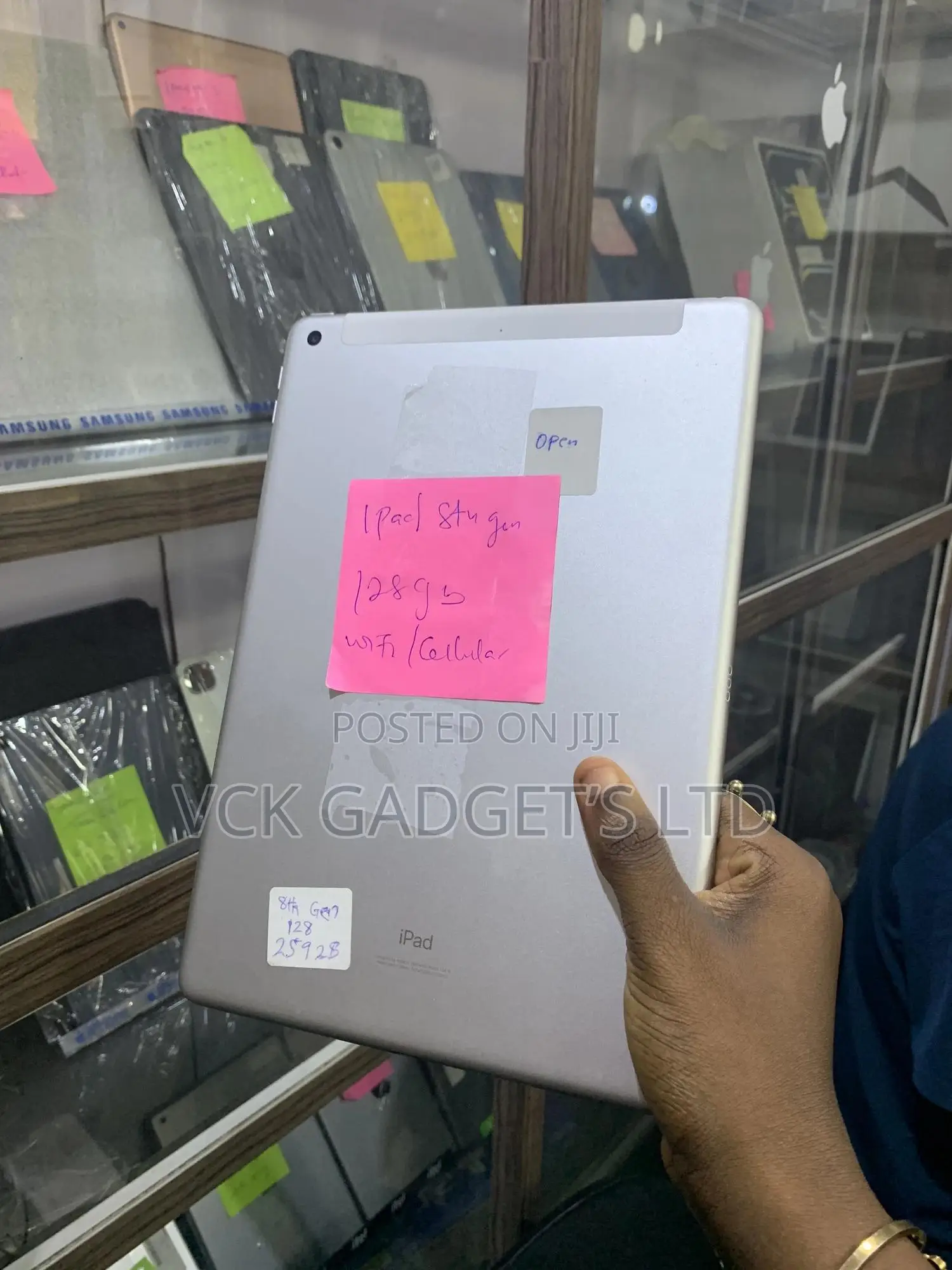 Apple iPad 10.2 (2020) 128 GB Silver