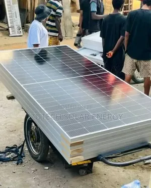 Jinko 550watts Mono Solar Panels 144cell Stock
