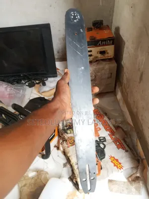 Wood Saw Machine
